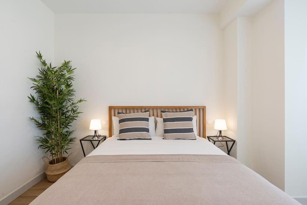 Tribuna I By Ele Apartmens Málaga Esterno foto